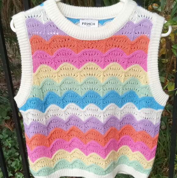 FRNCH Leana style sweater vest, size small - Picture 7 of 7